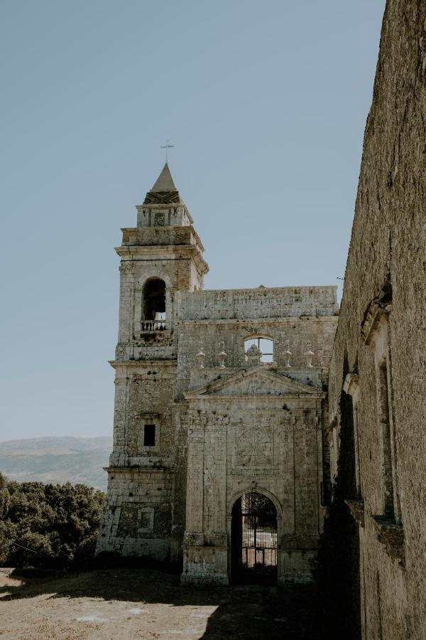 Abbazia Santa Maria Del Bosco Casa de hóspedes Contessa Entellina Exterior foto