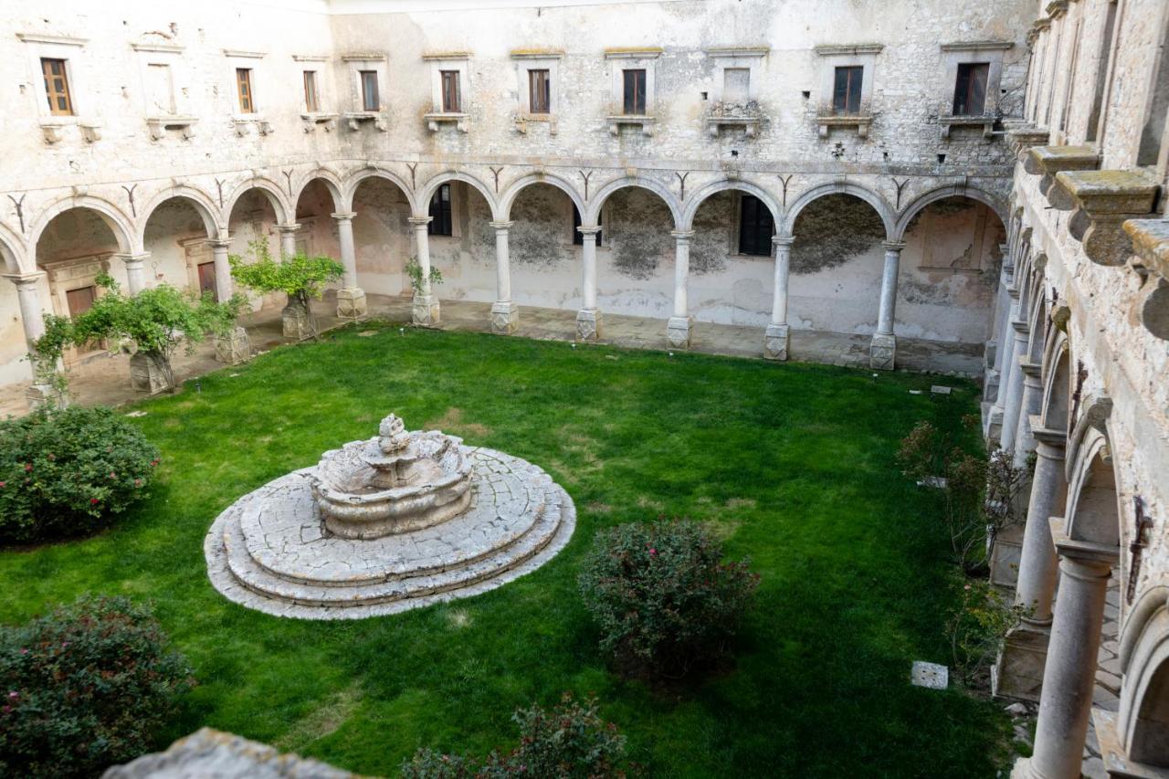 Abbazia Santa Maria Del Bosco Casa de hóspedes Contessa Entellina Exterior foto