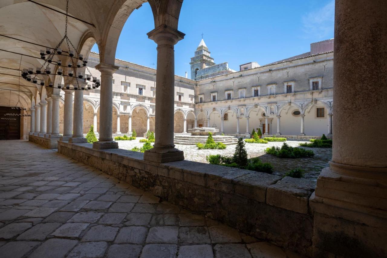 Abbazia Santa Maria Del Bosco Casa de hóspedes Contessa Entellina Exterior foto