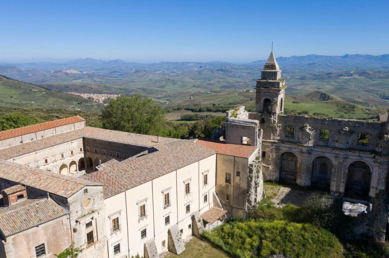 Abbazia Santa Maria Del Bosco Casa de hóspedes Contessa Entellina Exterior foto